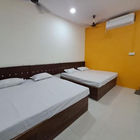 Shree Sawariya Yatri Grah Otel Ujjain Dış mekan fotoğraf