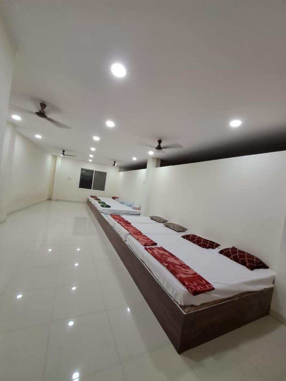 Shree Sawariya Yatri Grah Otel Ujjain Dış mekan fotoğraf