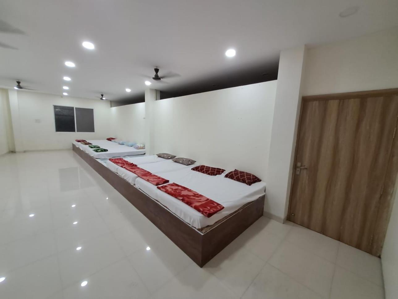 Shree Sawariya Yatri Grah Otel Ujjain Dış mekan fotoğraf